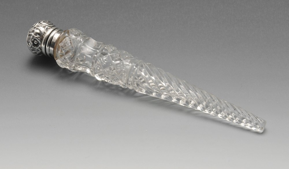 A Victorian silver scent bottle, the wrythen and (1 of 5)