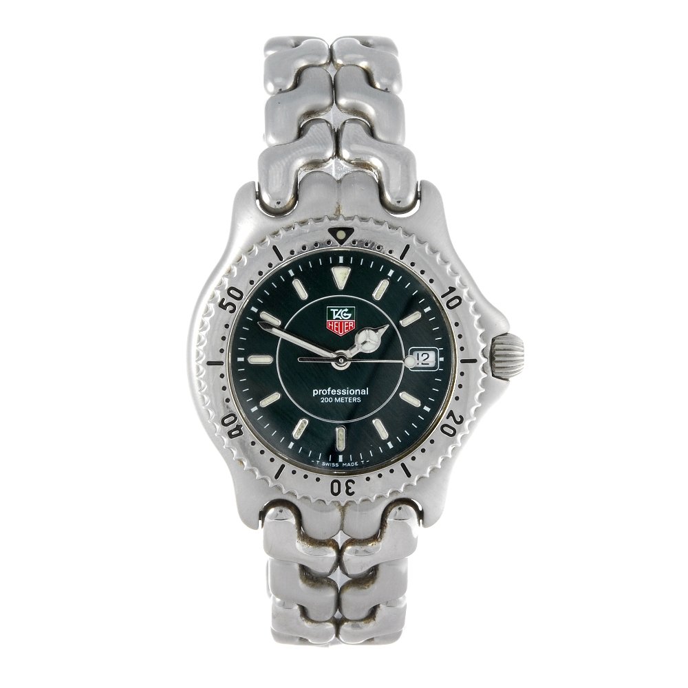 TAG HEUER - a mid-size S/el bracelet watch. Stainless (1 of 4)