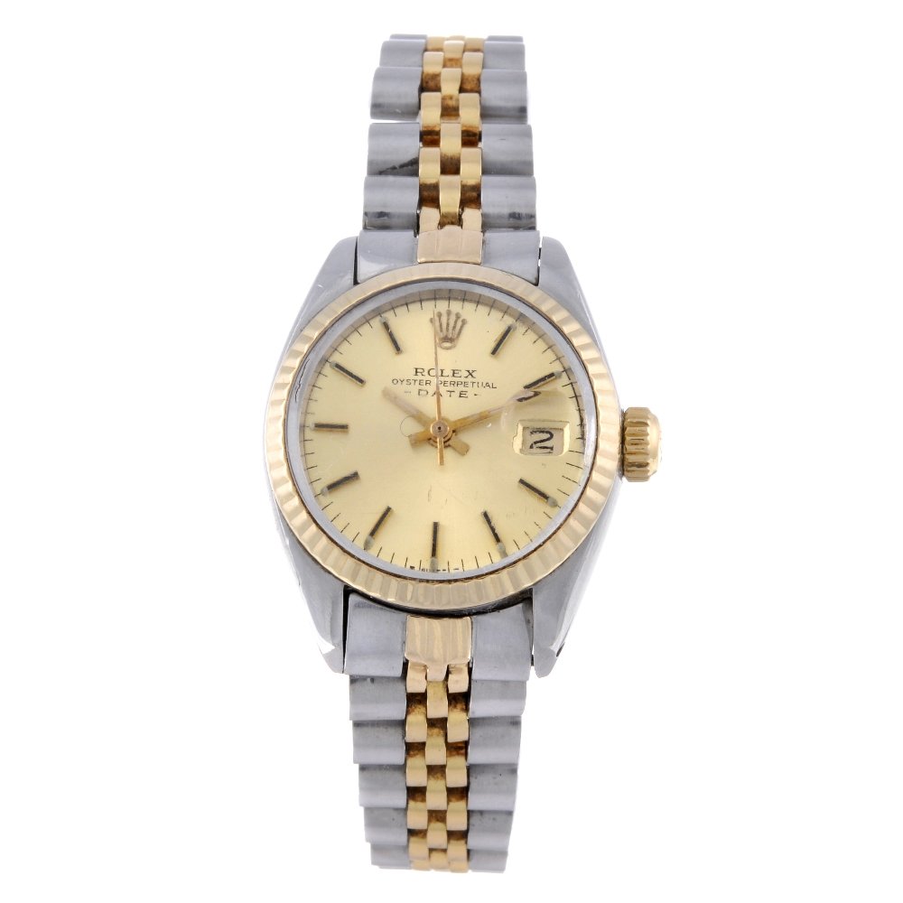 ROLEX - a lady's Oyster Perpetual Date bracelet watch. (1 of 4)