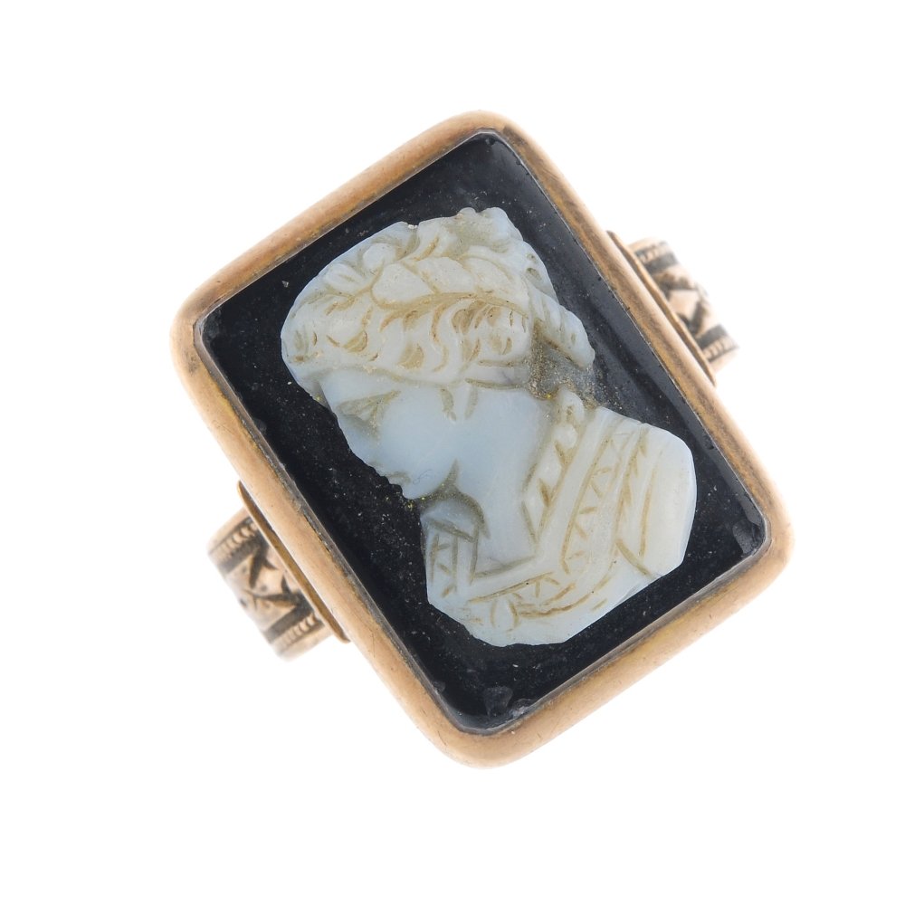 An early 20th century gold agate cameo ring. The agate (1 of 3)