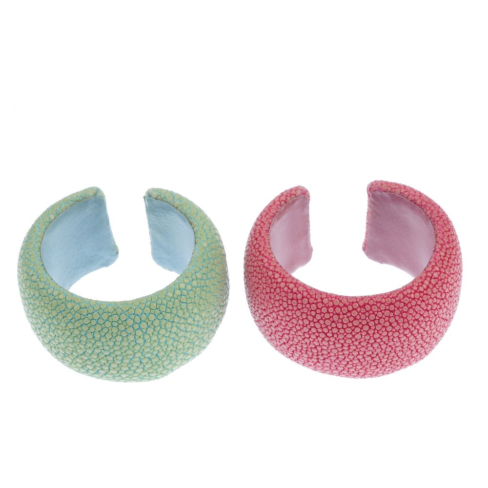 Two dyed stingray cuffs. Signed Maximos. Inner diameter (1 of 3)