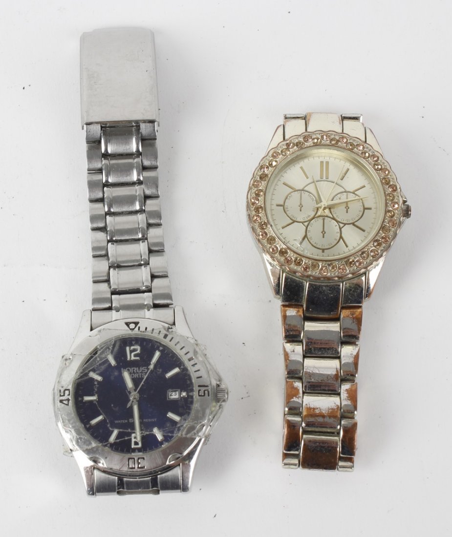 A large bag of various watches, to include examples by: A large bag of various watches, to include examples by DKNY and Ice. All recommended for spare or repair purposes only. Due to the quantity of items in this lot we are unable to comment accurately on