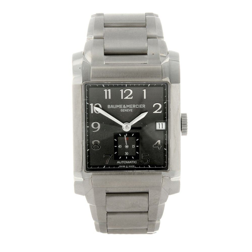 BAUME & MERCIER - a gentleman's Hampton bracelet watch. (1 of 4)