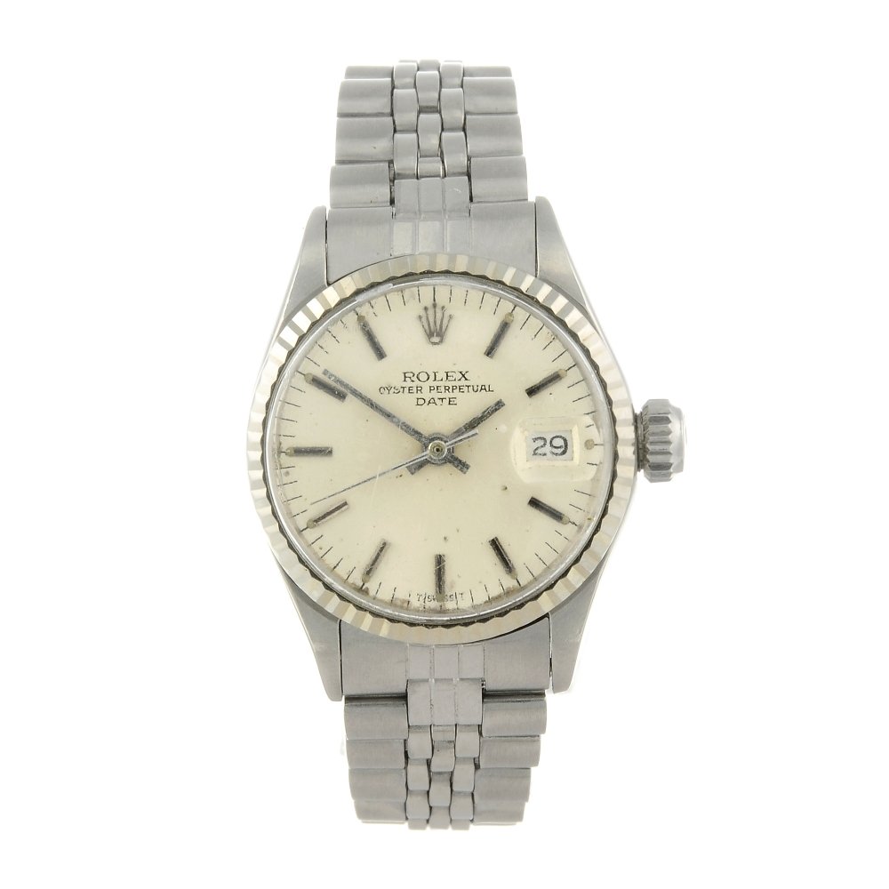 ROLEX - a lady's Oyster Perpetual Date bracelet watch. (1 of 4)