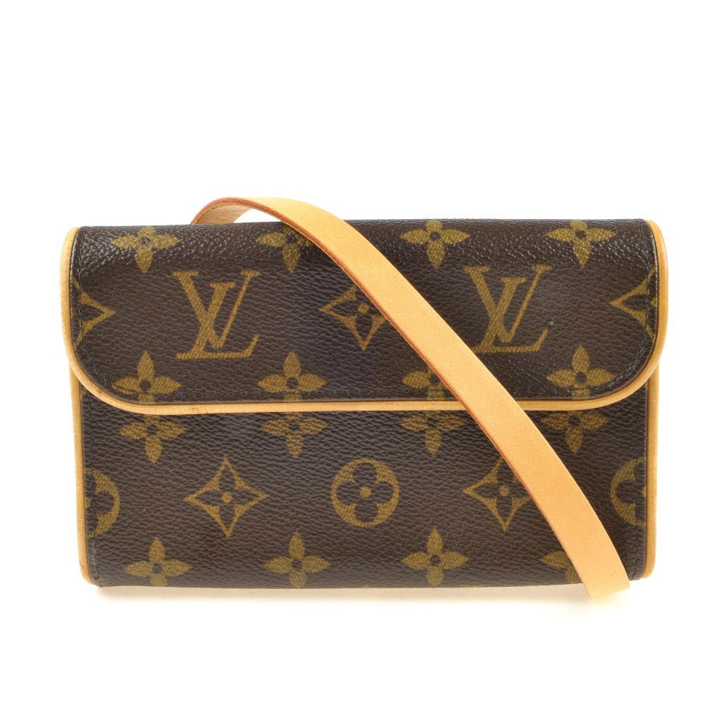 LOUIS VUITTON - a Monogram Pochette Florentine waist (1 of 3)