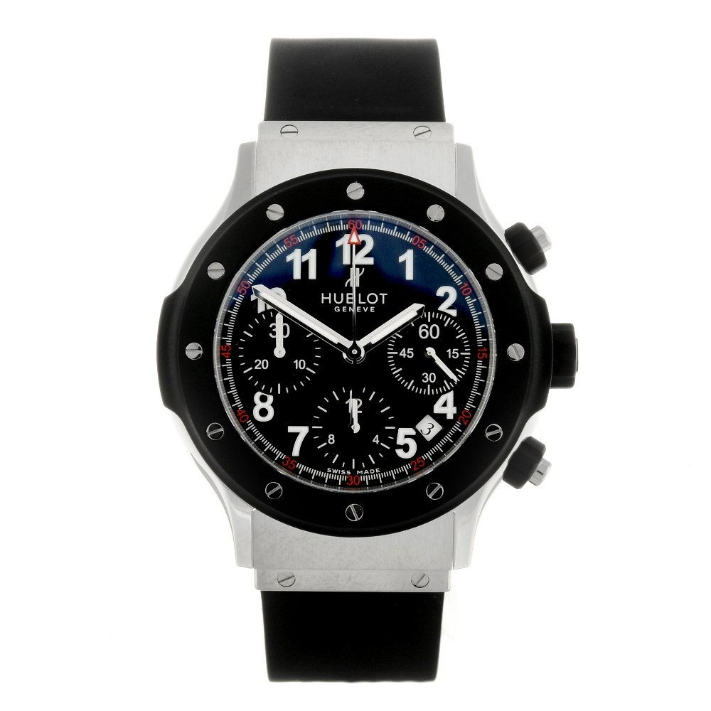 HUBLOT - a gentleman's Super B Chrono Flyback (1 of 4)