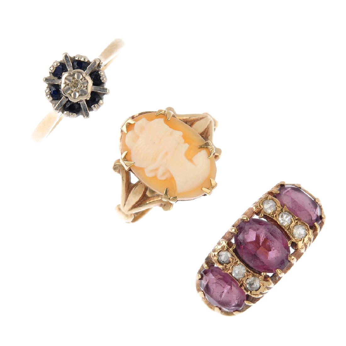 Four gem-set rings. To include two 9ct gold sapphire (1 of 3)