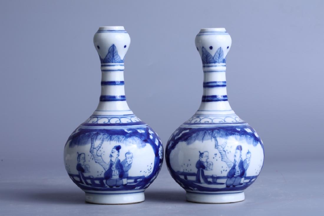 BLUE AND WHITE BOTTLE (PAIR) (1 of 5)