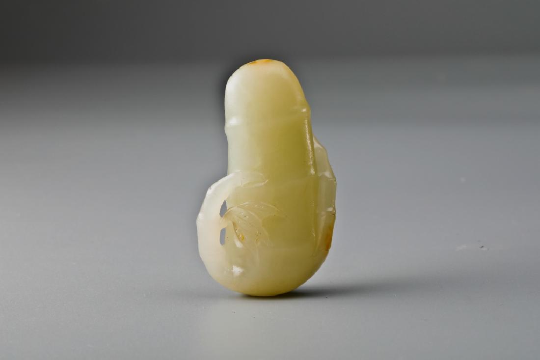 HETIAN JADE CARVED BAMBOO PATTERN PENDANT (1 of 5)