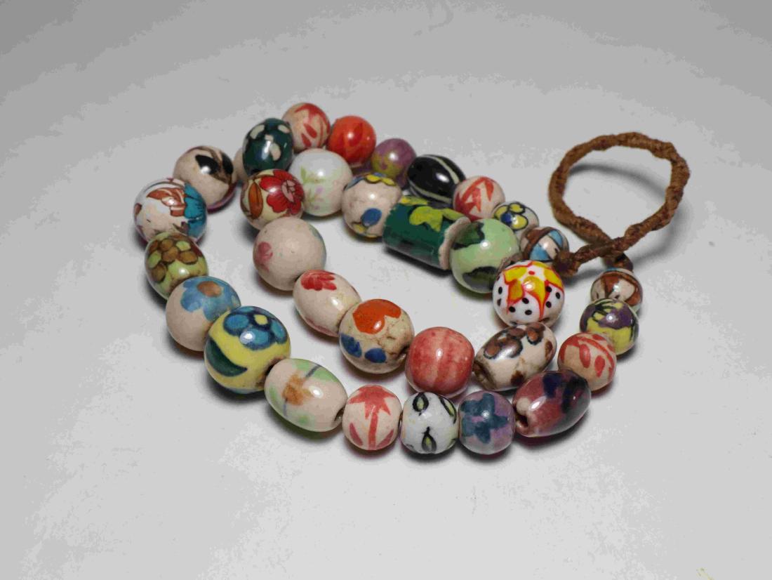 WEST ASIAN GLASS BEADS (1 of 5)