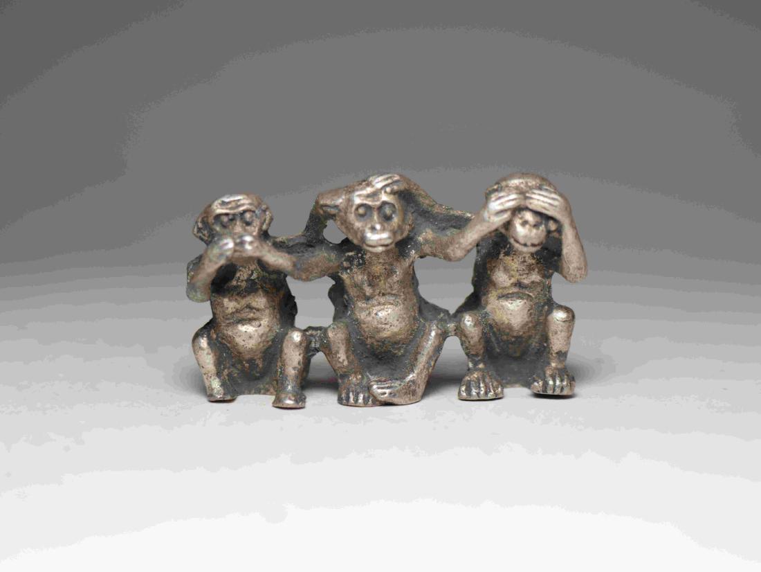 WHITE COPPER THREE MONKEYS (1 of 5)