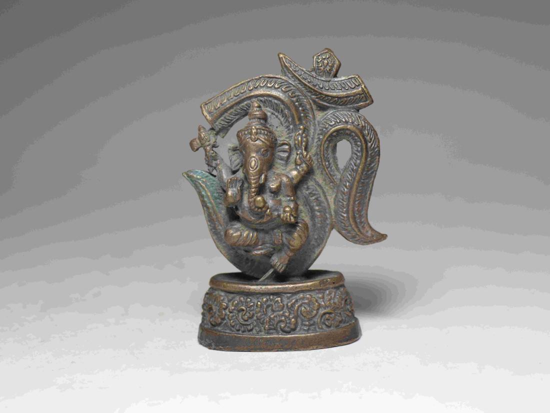 TIBETAN BRONZE STATUE (1 of 6)