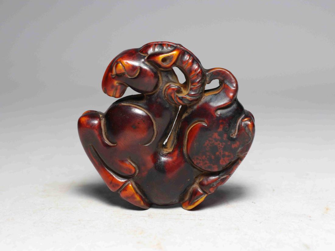 MOUNTAIN CARVING SHEEP PENDANT (1 of 7)