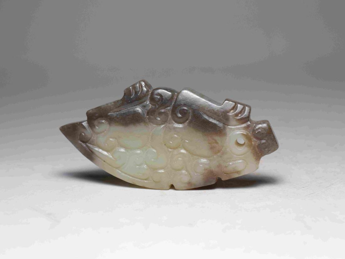 HETIAN JADE PENDANT WITH DRAGON PATTERN (1 of 8)