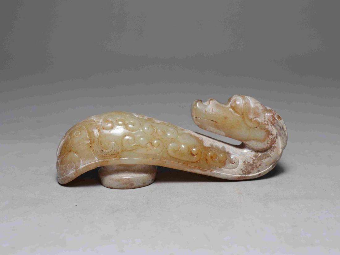 HETIAN JADE DRAGON HOOK (1 of 8)