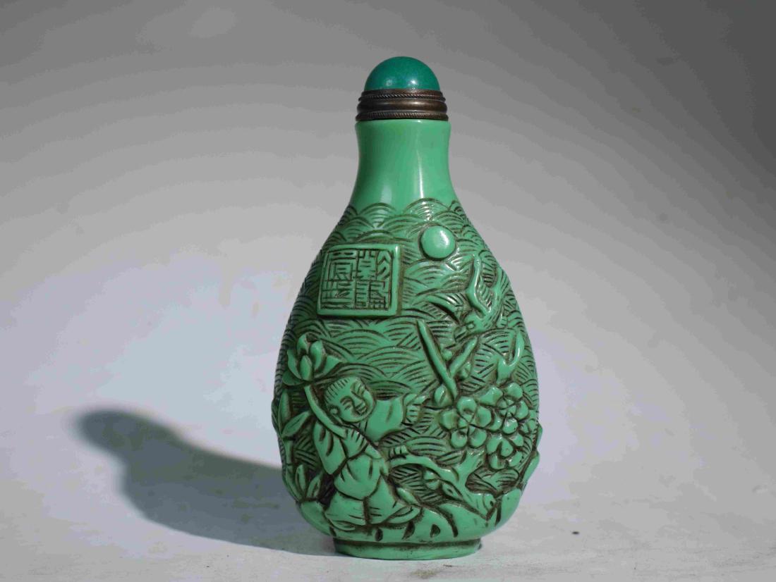 COLOURED GLAZED SNUFF BOTTLE (1 of 6)