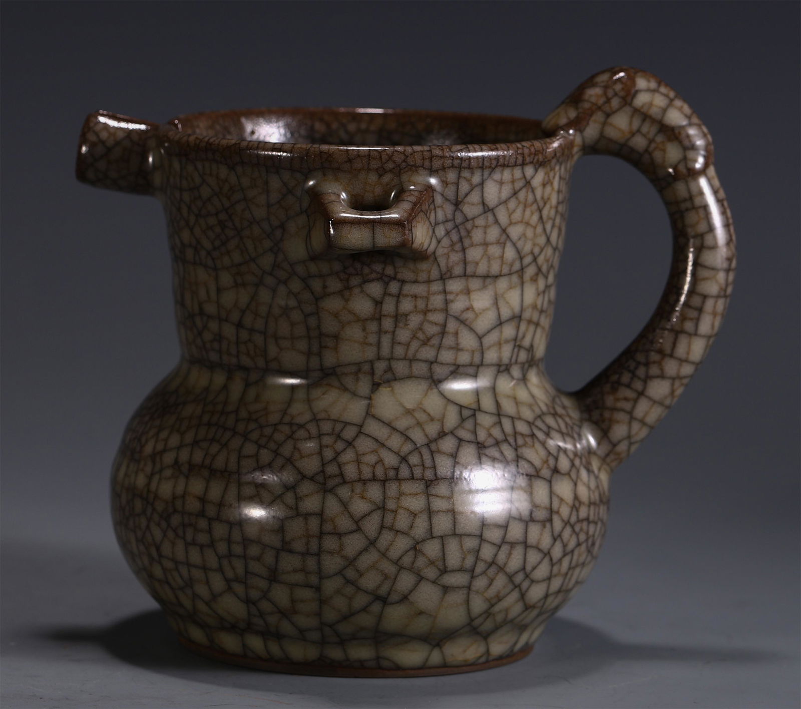 CHINESE GUAN TYPE PORCELAIN DOUBLE HANDLE KETTLE (1 of 9)