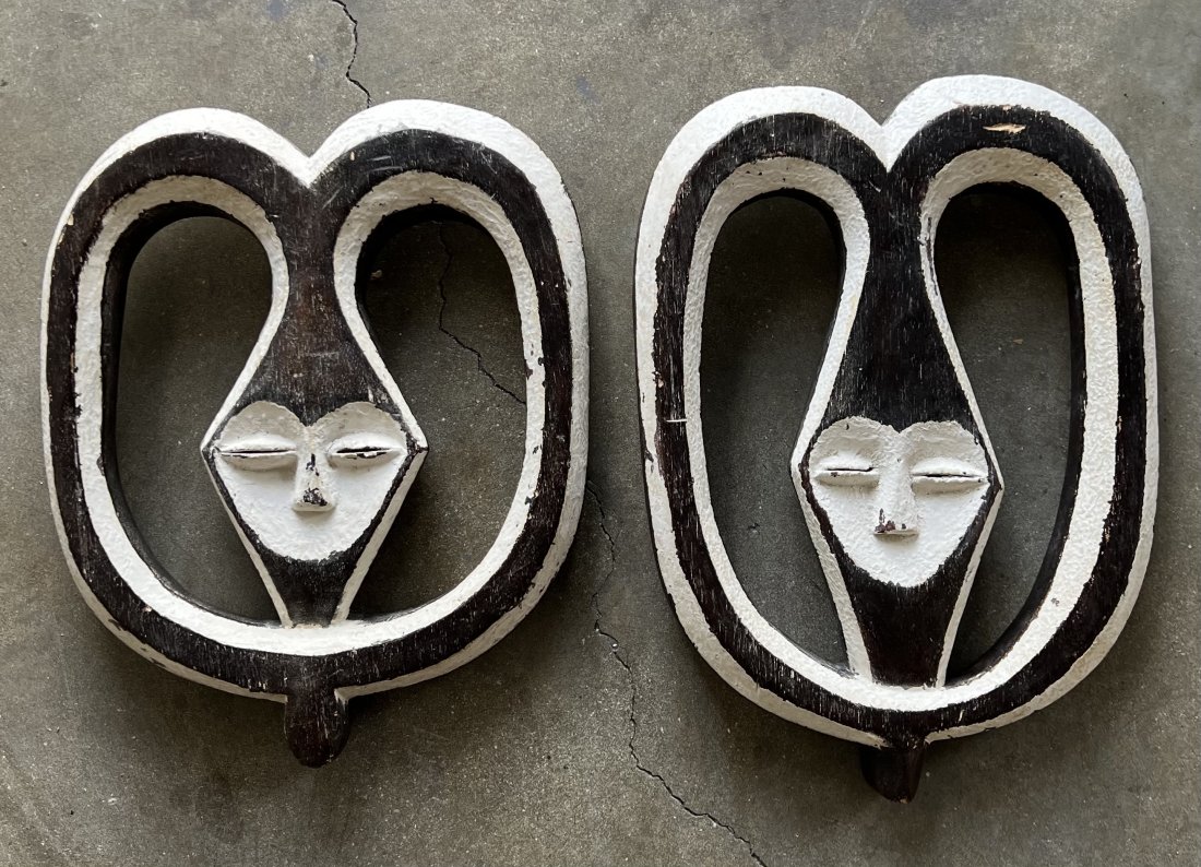 Pair Of Carved African Wood Wall Sculptures: 15 x 12 x 2 in