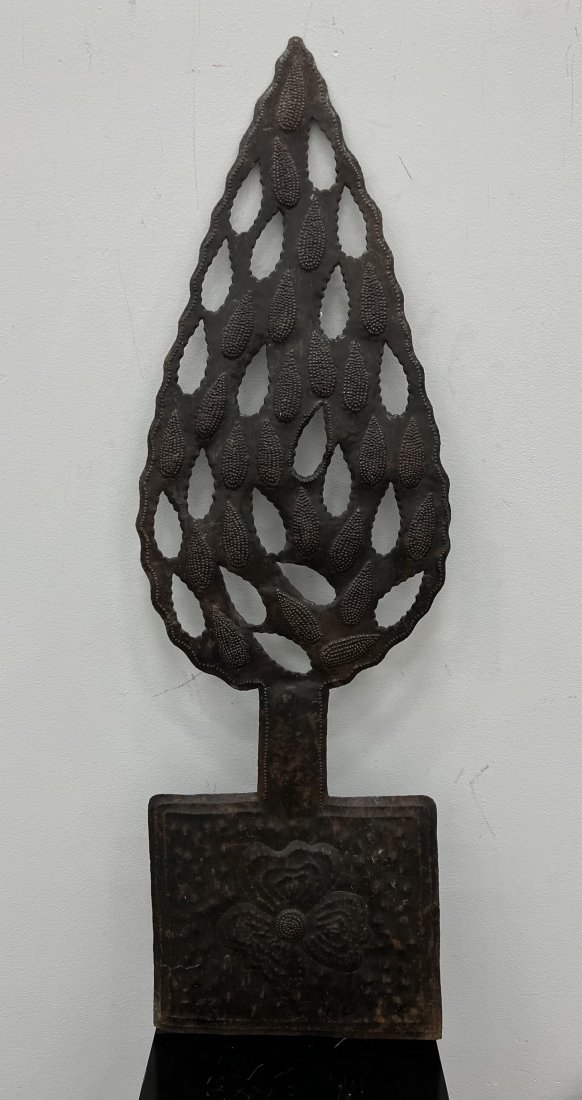 Tole Topiary Garden Decoration (1 of 2)