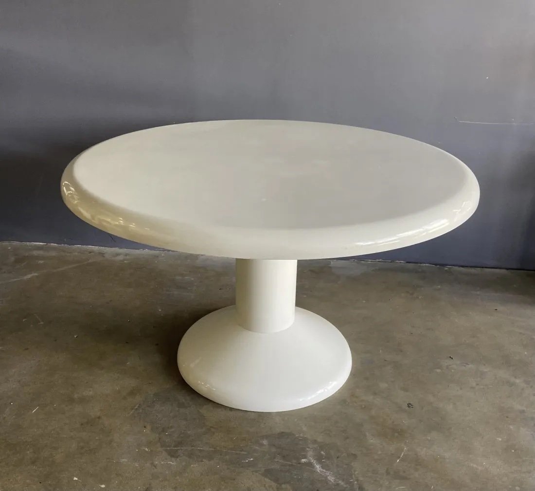 Vintage Tavolo Tondara Resin Table By Vico Magistretti (1 of 5)