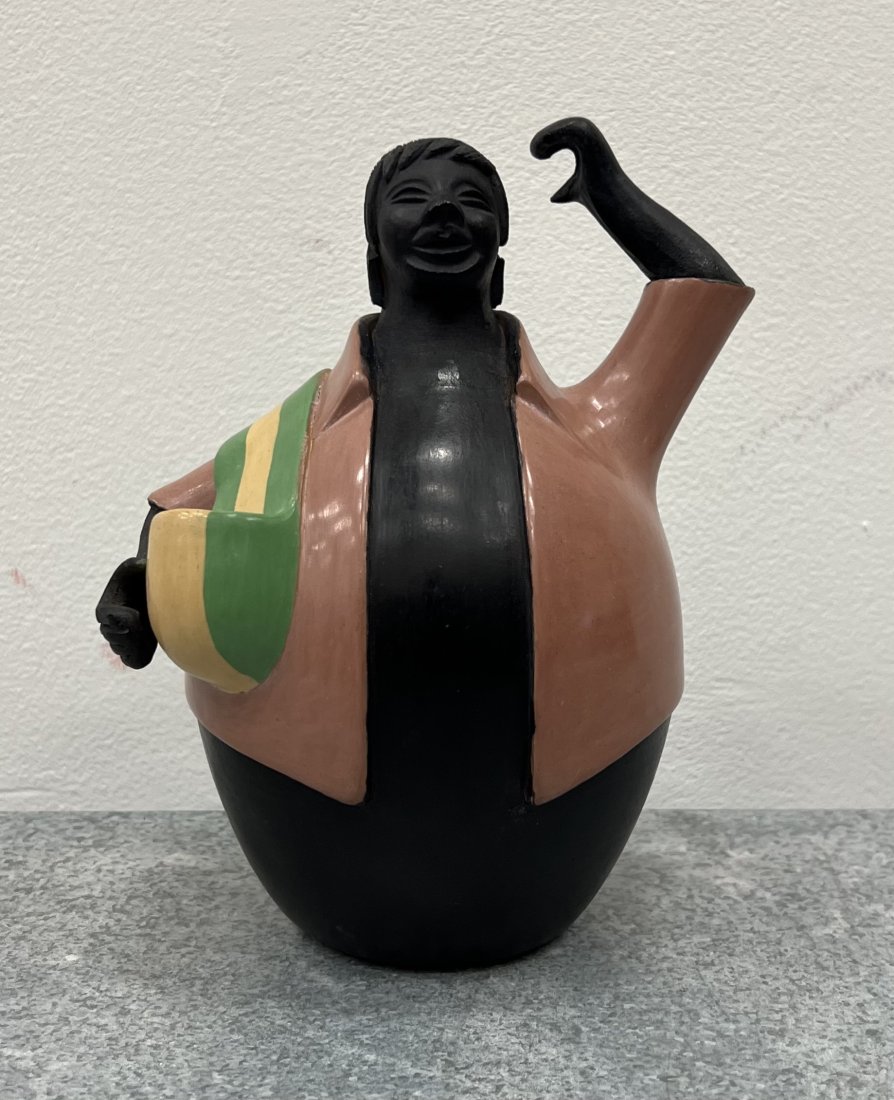 MANUEL SANDOVAL Latin American Ceramic Sculpture: 8 1/2 x 6 in
