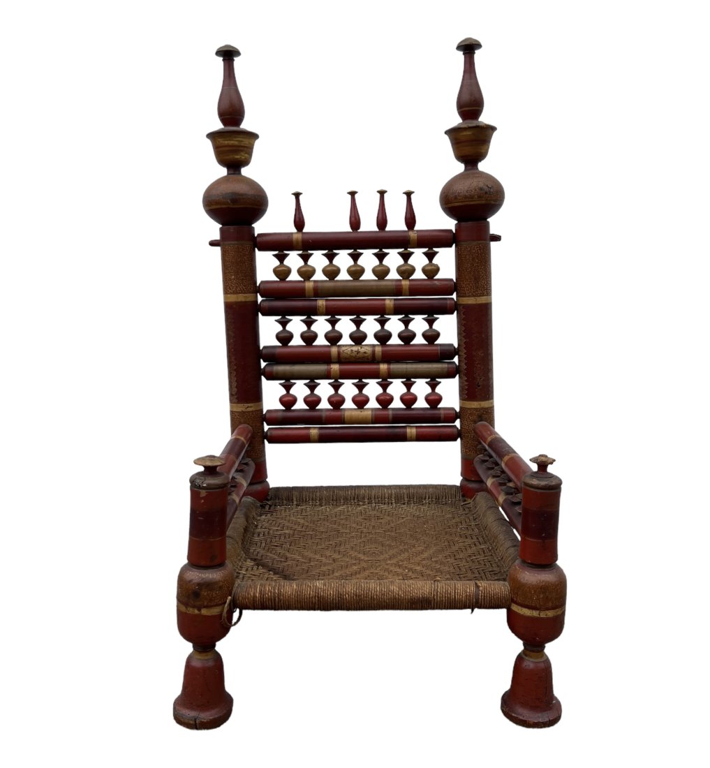 Moroccan Wedding Chair: As pictured 40 x 20 x 19 in