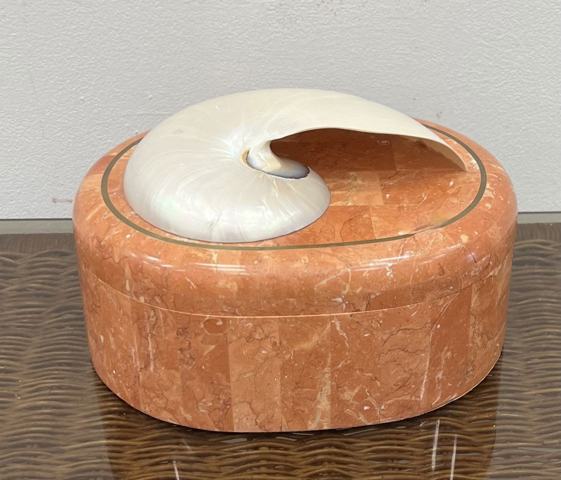 Vintage Lidded Box With Shell Top (1 of 4)