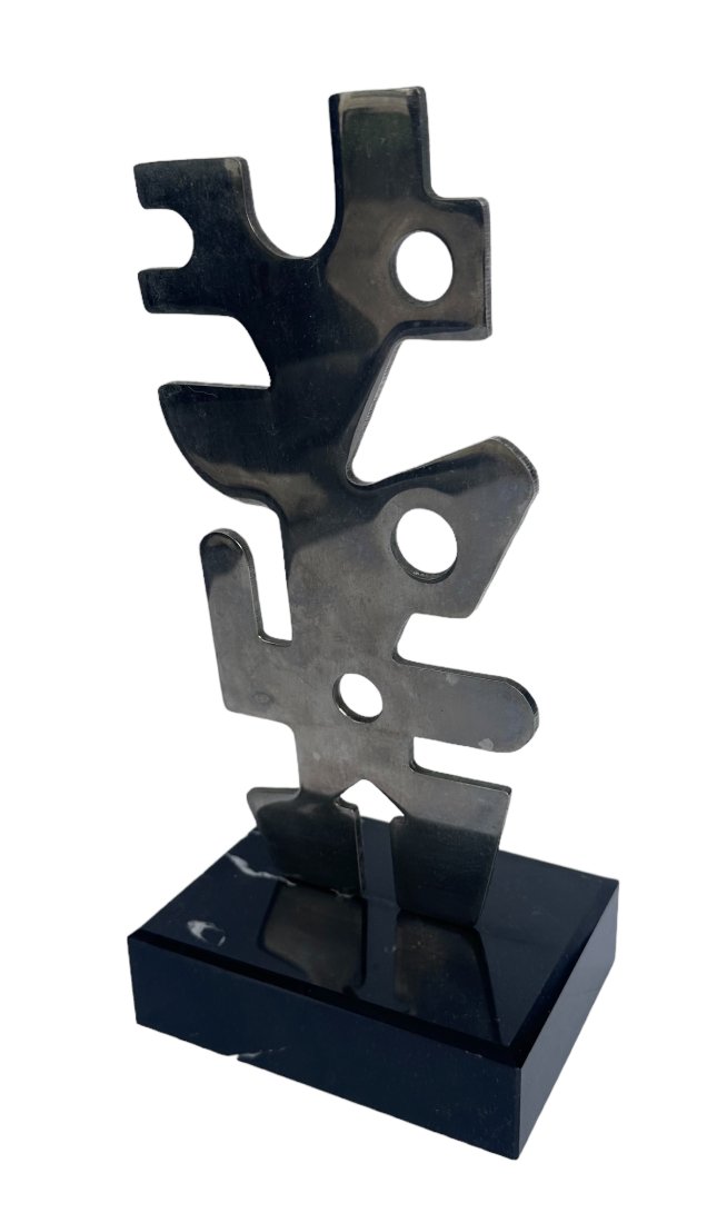 WILLIAM D SCOTT Modernist Iron Sculpture: 11.5 x 6.5 x 4.5 in