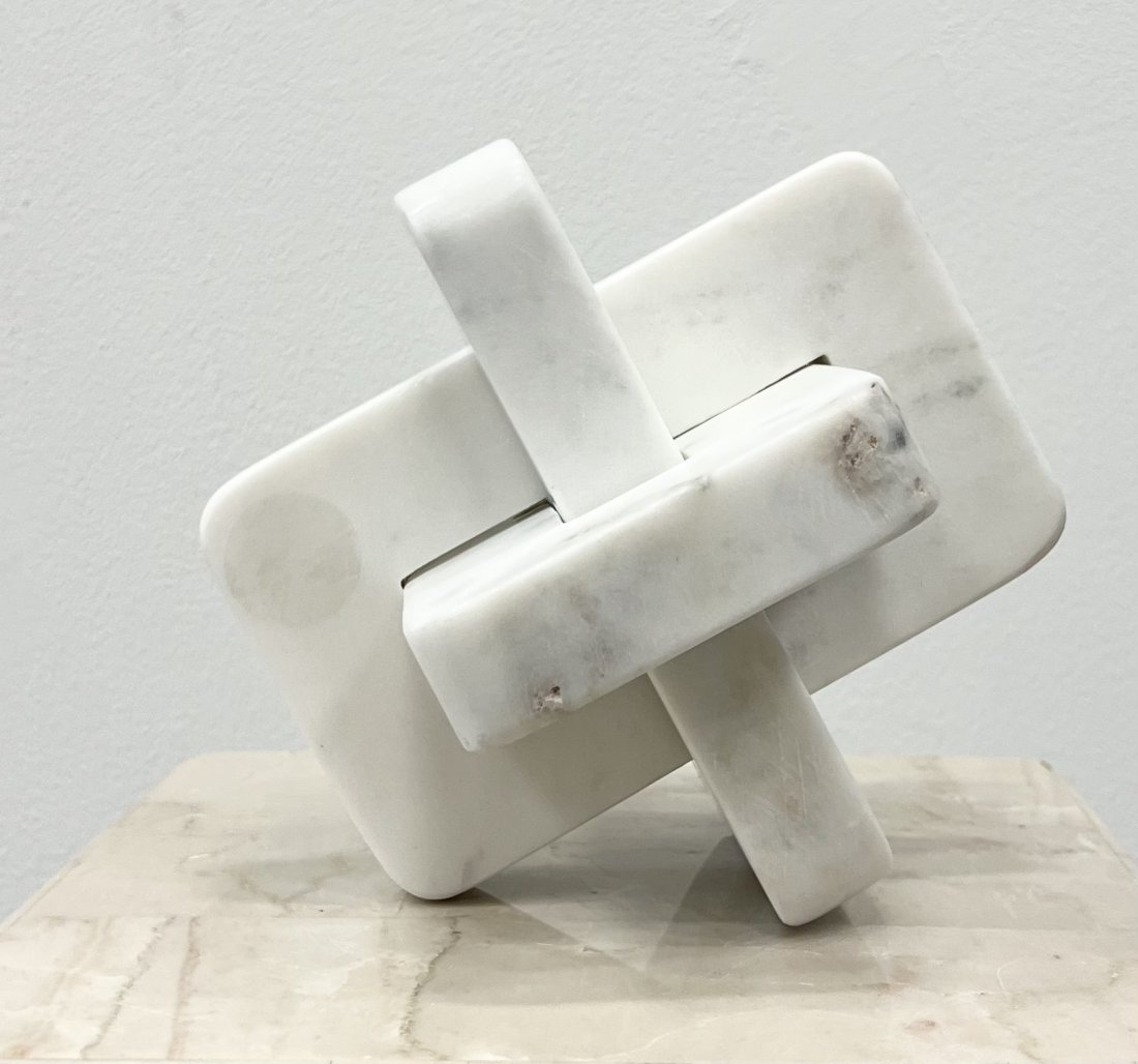 Marbeled Sculpture: Size 7 x 7 in