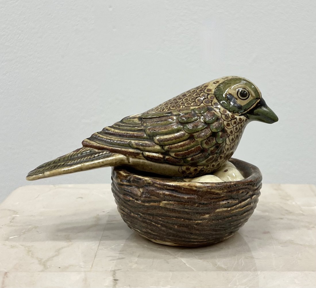 Vintage Mexican Tonala Pottery Carlos Villanueva Bird On Nest: Size 3.5 x 6 in