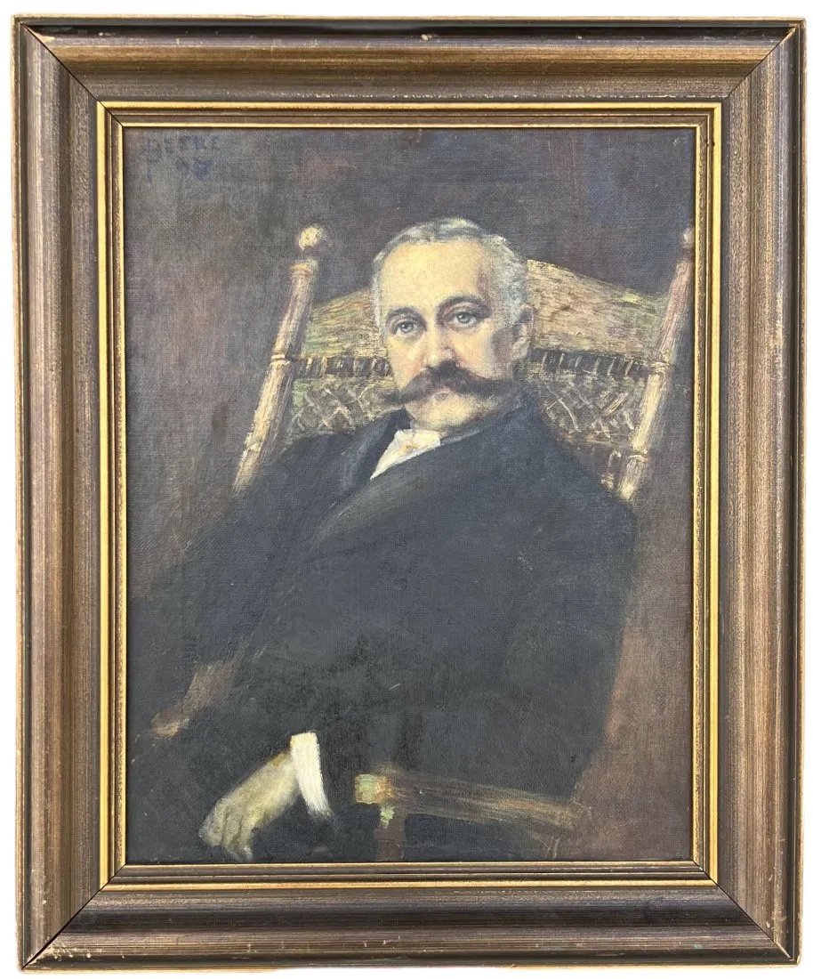 Antique American School Portrait Of A Gentleman, Signed: Oil on canvas 14 x 11 in, 17.5 x 14.5 in (framed)