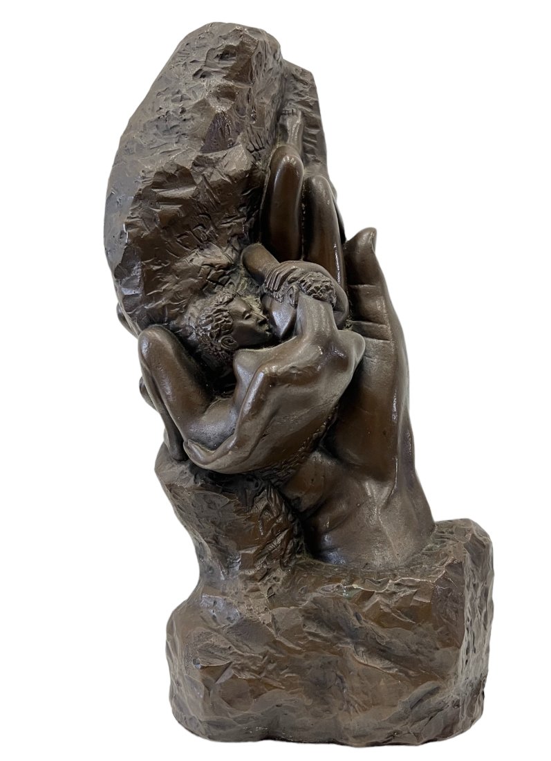 Mid-Century Esco Chalkware Sculpture of Nude Lovers In Hand: 14 x 7 x 6 in
