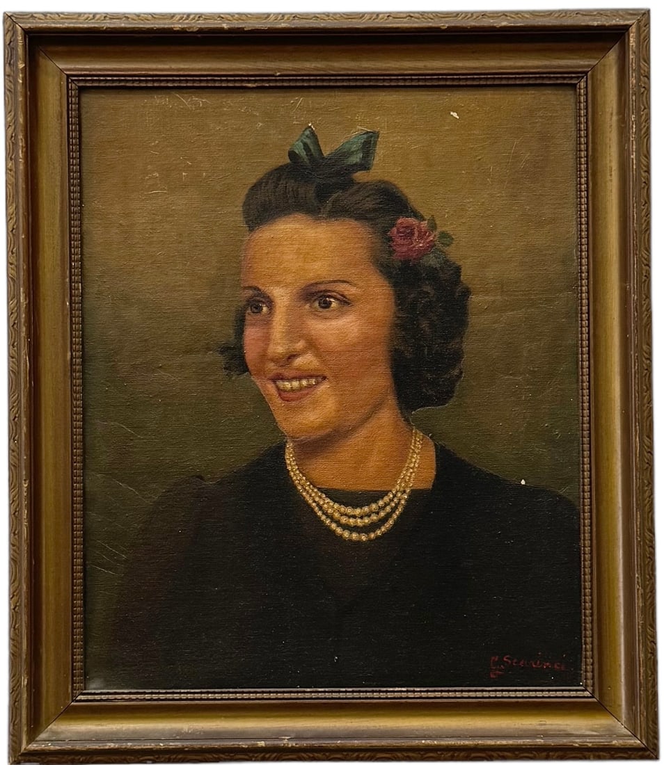 Early 20th Century Italian School Portrait Of A Woman, Signed (1 of 3)