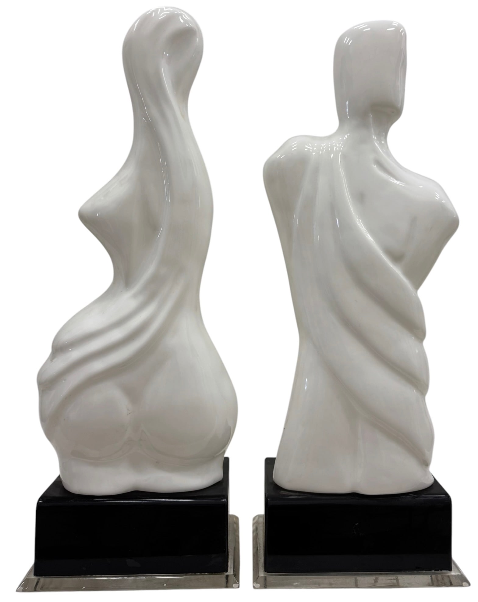 Pair Of Mid Century Modern Figural Molded Plastic/Lucite Lamps: 32 x 12 x 8 in