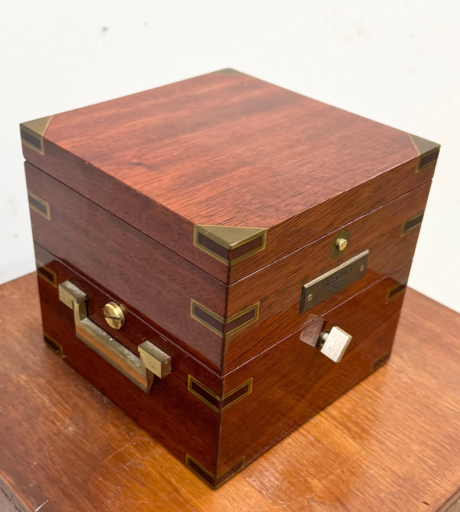 Breguet Quartz Marine Chronometer / Deck Clock With Wooden Box - 6