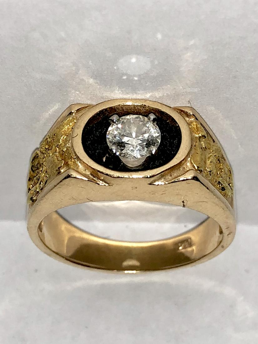 14k yellow gold 0.60 CT SI1, H color diamond ring. (1 of 4)