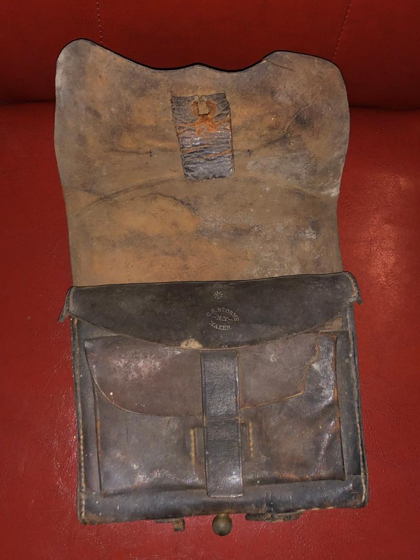 SCARCE CIVIL WAR CONFEDERATE AMMO BOX BY C.S. STORMS,: SCARCE CIVIL WAR CONFEDERATE AMMO BOX BY C.S. STORMS, NY MAKER. IN EXCELLENT SHAPE AND OVERALL CONDITION. HAS MAKER MARKS. PLEASE VIEW ALL PICTURES. A GREAT FIND AND AN EXCELLENT ADDITION TO YOUR COLL