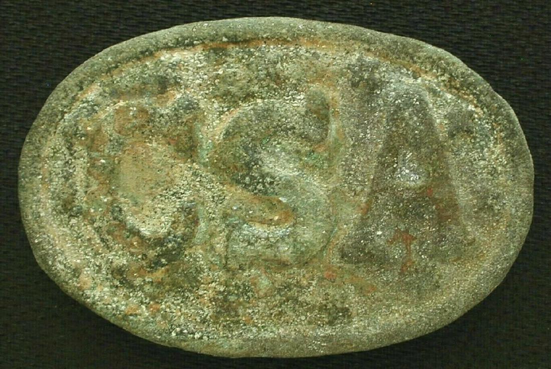 RARE CIVIL WAR CONFEDERATE C.S.A. BELT BUCKLE: RARE CIVIL WAR CONFEDERATE C.S.A. BELT BUCKLE. THIS IS IN ONE PIECE AND ALL INTACT. HAS A GREAT OVERALL DUG PATINA. A RARE FIND THAT WOULD MAKE A SCARCE ADDITION TO YOUR COLLECTION. COMES FROM A 60+ Y