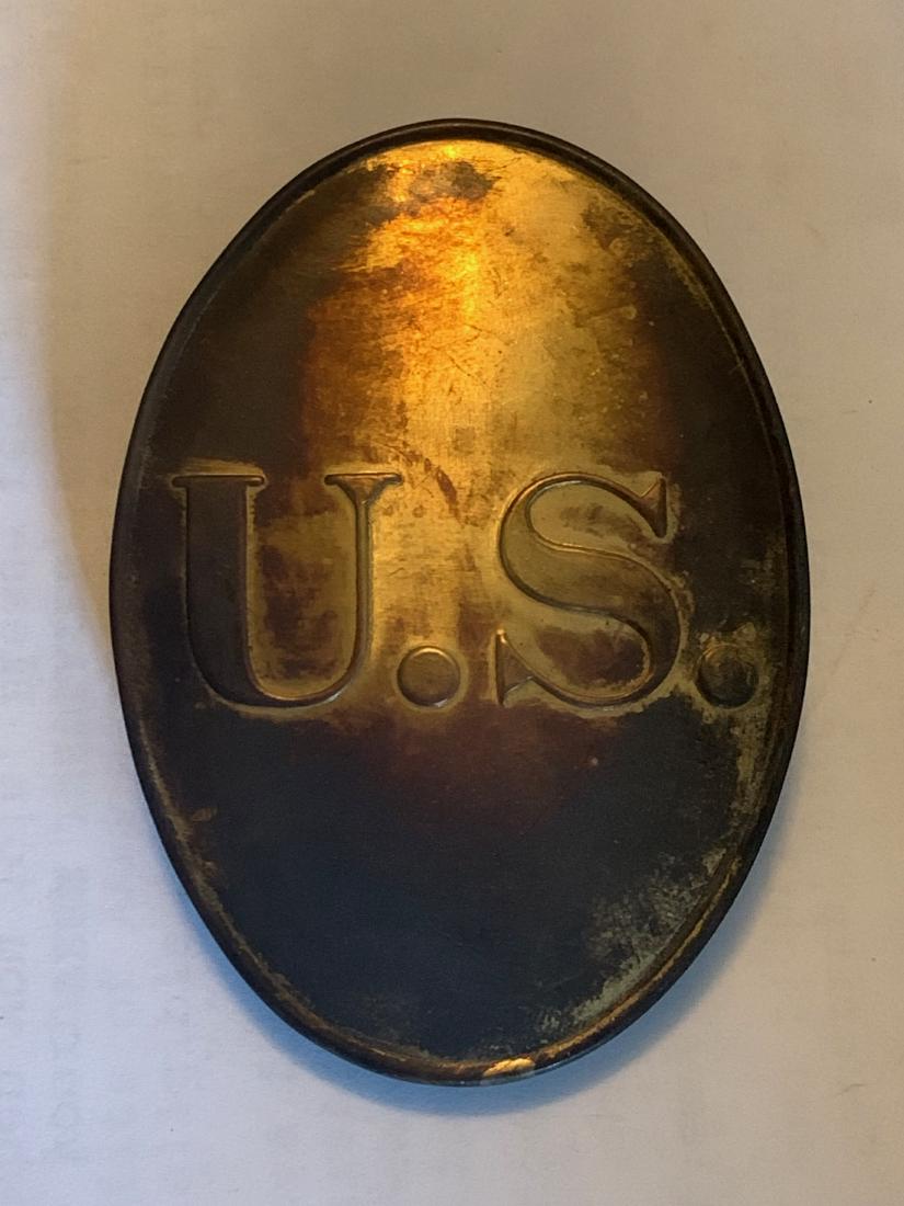 PRE CIVIL WAR U.S. MODEL 1841 BREST PLATE: PRE CIVIL WAR U.S. MODEL 1841 BREST PLATE. IN EXCELLENT SHAPE AND CONDITION WITH A BEAUTIFUL OVERALL PATINA. LOOKS VERY OLD. A GREAT ADDITION TO YOUR COLLECTION.