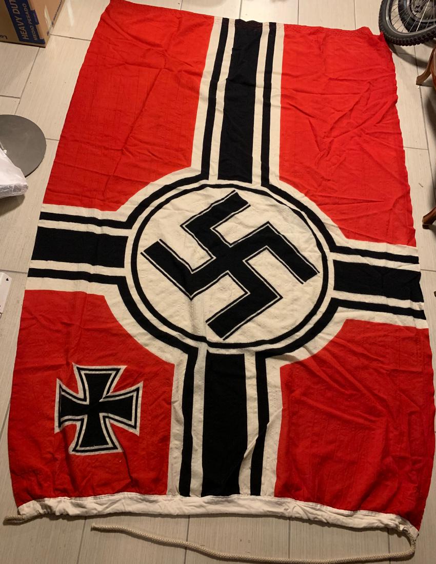 HUGE WW2 GERMAN KREIGSMARINE IRON CROSS FLAG 8'X5': HUGE WW2 GERMAN KREIGSMARINE IRON CROSS FLAG 8'X5'. IN EXCELLENT SHAPE AND OVERALL CONDITION WITH A BEAUTIFUL OVERALL PATINA. THIS IS A RARE FIND. HAS ALL THE MARKINGS, ETC. WOULD MAKE A SUPERB ADDITI