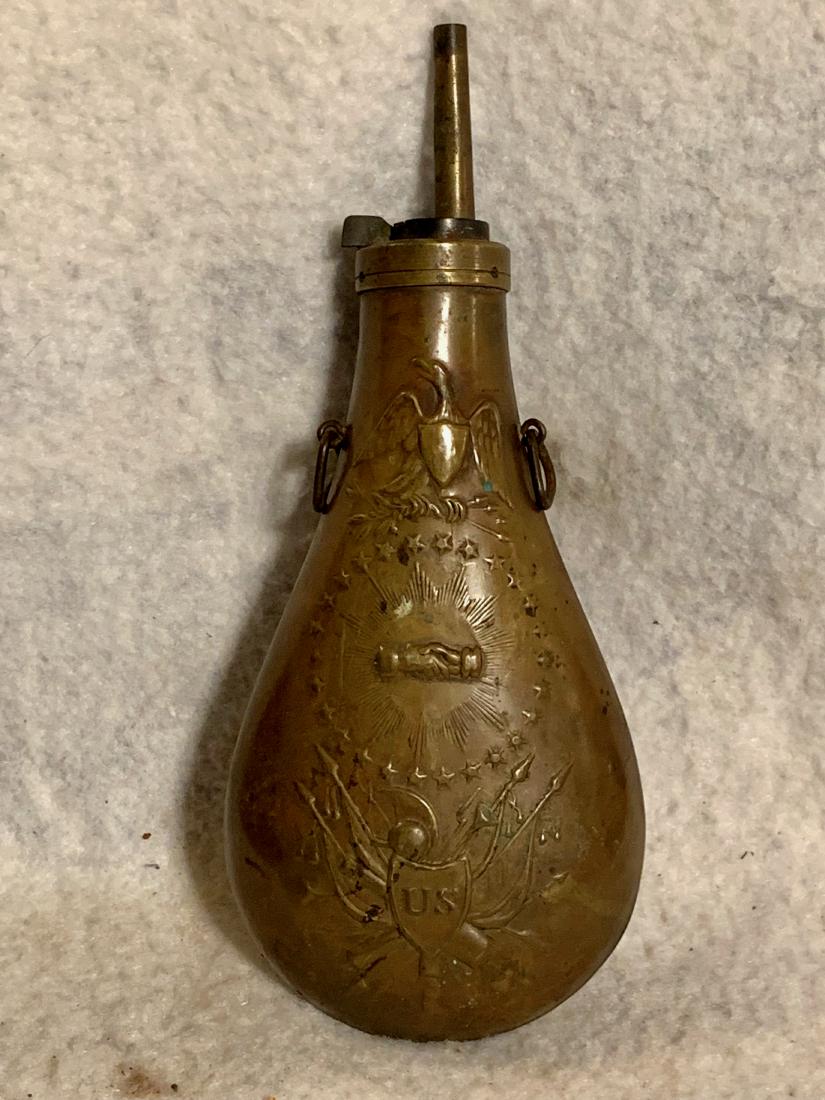 CIVIL WAR PATRIOTIC U.S. PEACE FLASK: CIVIL WAR PATRIOTIC U.S. PEACE FLASK. OVERALL IN GREAT SHAPE AND OVERALL CONDITION. CIRCULAR STAR PATTERN. A GREAT FIND AND AN EXCELLENT ADDITION TO YOUR COLLECTION.