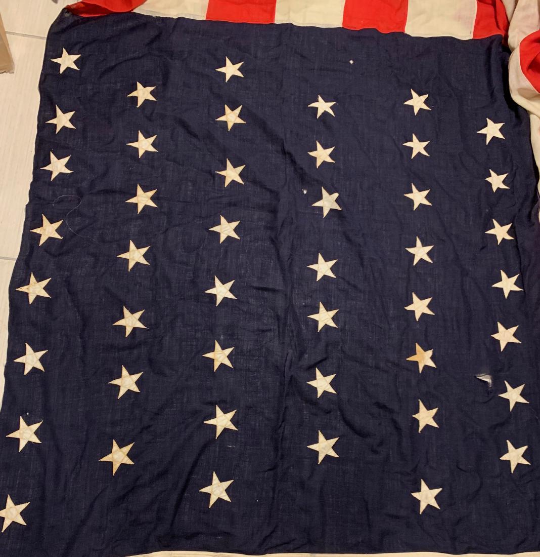 HUGE SPANISH AMERICAN WAR 45 STAR FLAG: HUGE SPANISH AMERICAN WAR 45 STAR FLAG. IN EXCELLENT OVERALL SHAPE AND CONDITION. THIS IS A VERY LARGE FLAG. FLAG MEASURES 132 INCHES IN LENGTH BY 95 INCHES WIDE. FLAG SHOWS HEAVY SIGNS OF USAGE. THIS
