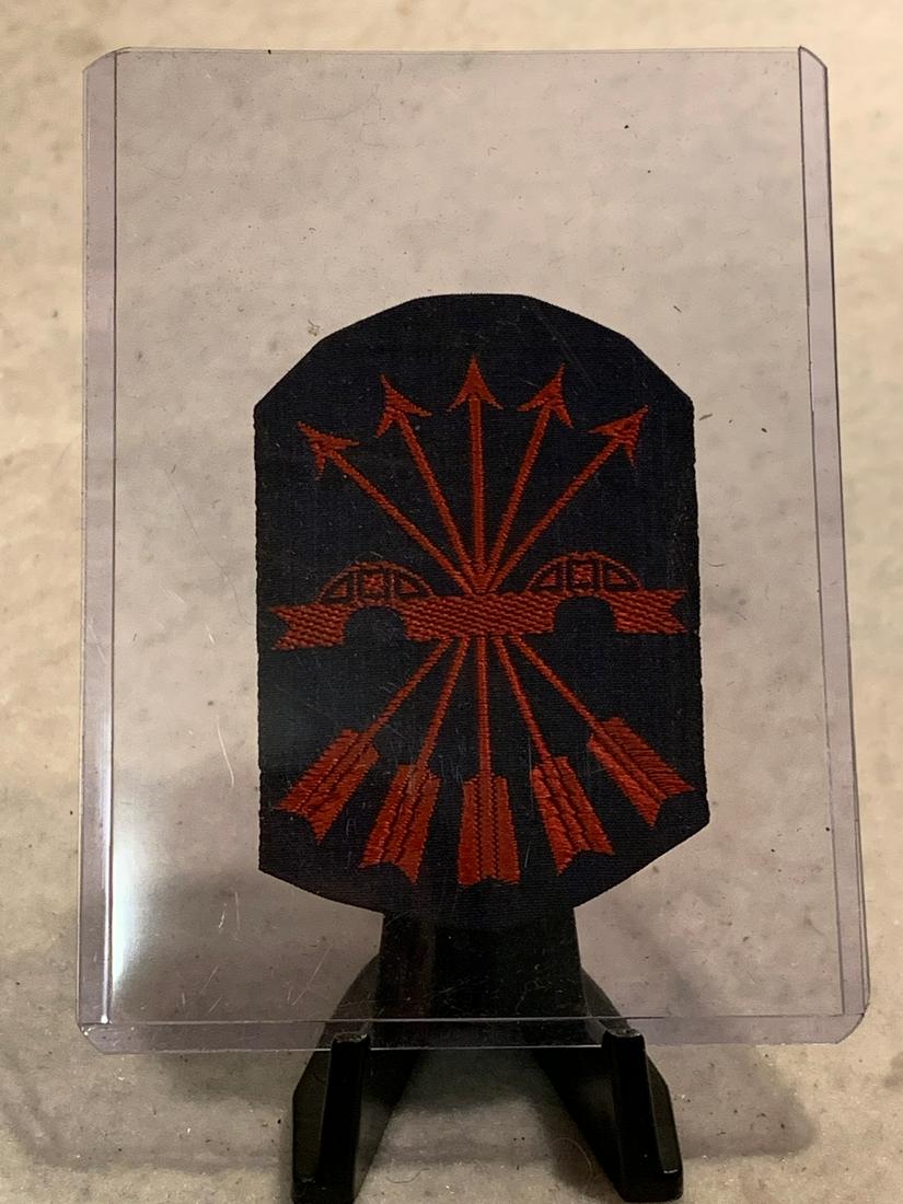 WW2 GERMAN SS FOREIGN VOLUNTEERS SLEEVE PATCH: WW2 GERMAN SS FOREIGN VOLUNTEERS SLEEVE PATCH. IN EXCELLENT SHAPE AND OVERALL CONDITION. THIS PATCH WAS WORN BY FOREIGN VOLUNTEERS WHO FOUGHT WITH THE SS GERMAN ARMY. A GREAT FIND AND AN EXCELLENT ADD