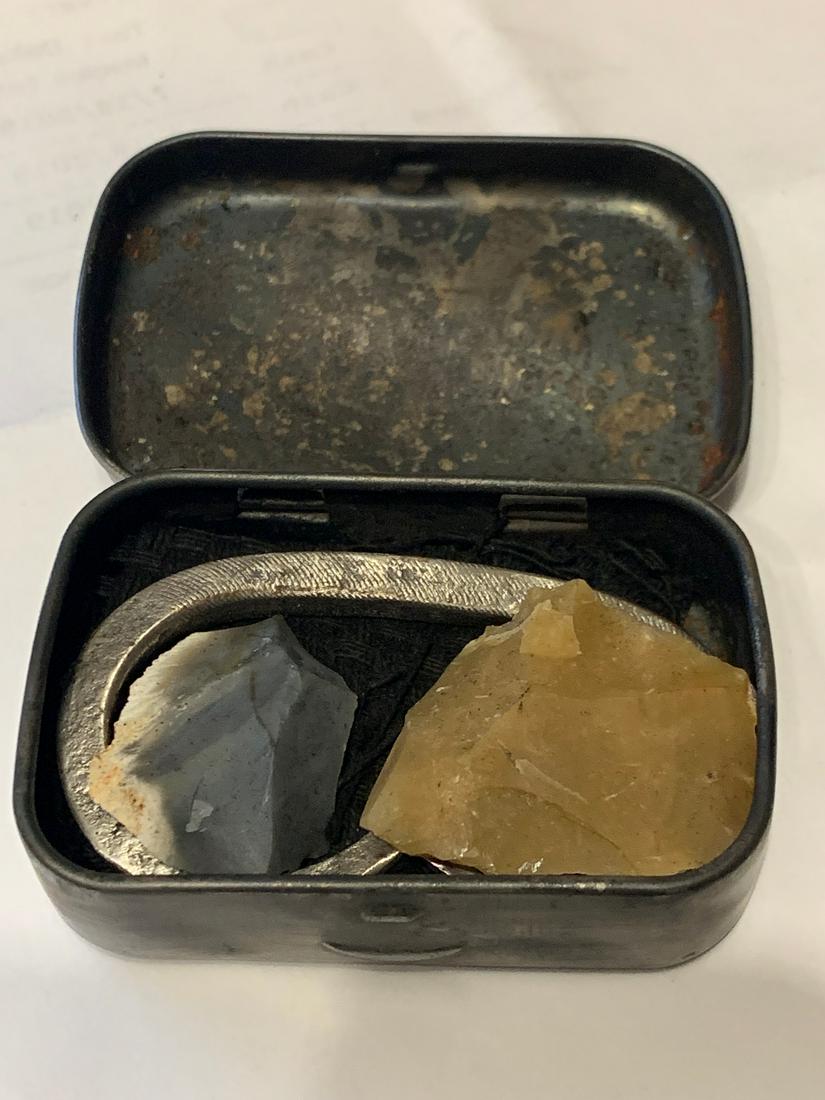 ANTIQUE NATIVE AMERICAN SMALL FLINT IN ORIG. BOX: SCARCE NATIVE AMERICAN SMALL FLINT IN ORIG. BOX. USED TO START A FIRE. A GREAT ADDITION TO YOUR COLLECTION.