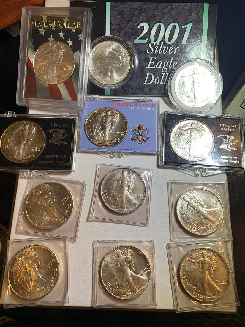 LOT OF 12 U.S. SILVER DOLLARS (12 OZT). (1 of 14)