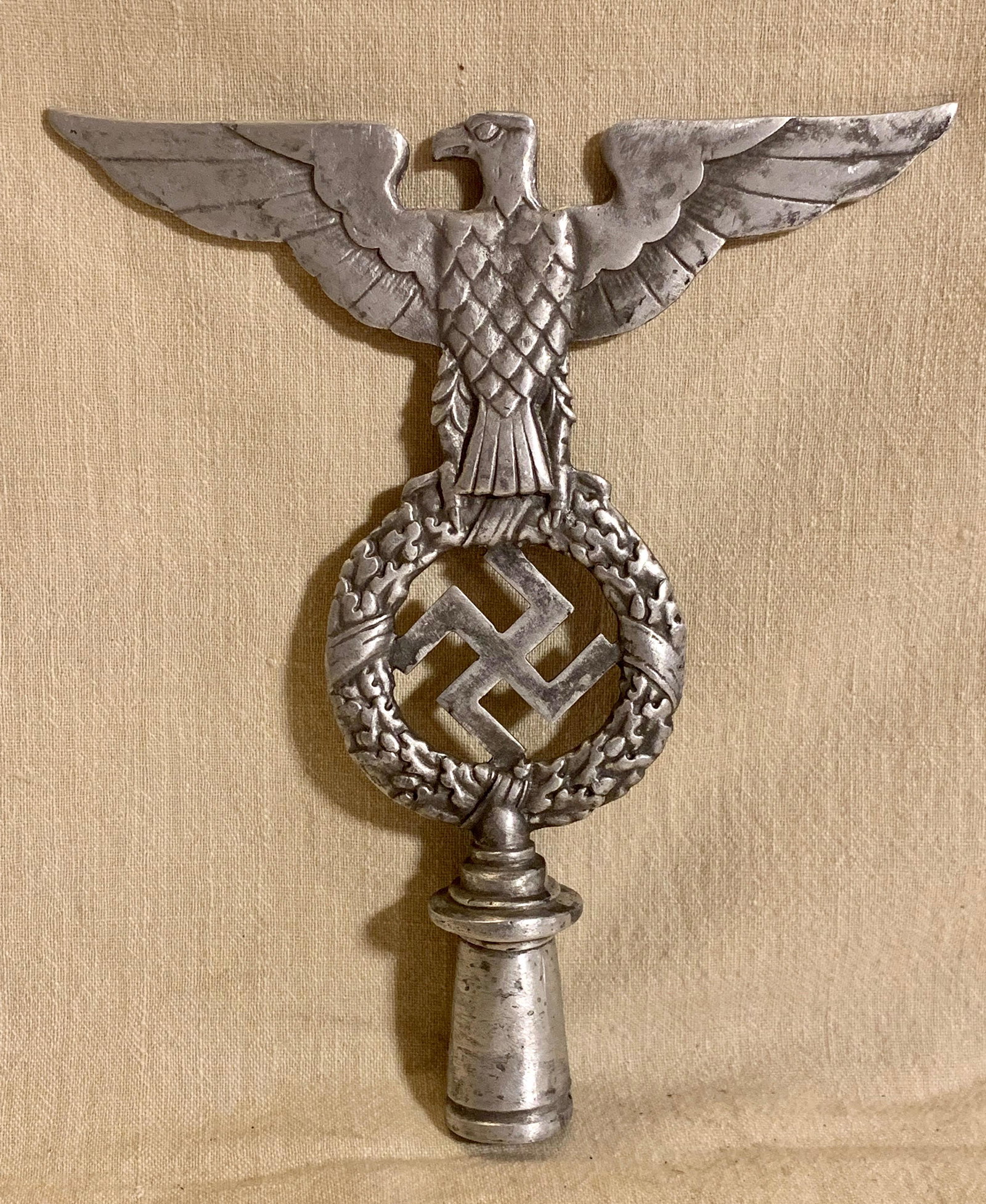 WW2 GERMAN NAZI FLAG POST WITH RZM MARKS: WW2 GERMAN NAZI FLAG POST WITH RZM MARKS. IN EXCELLENT OVERALL SHAPE AND CONDITION WITH A BEAUTIFUL OVERALL PATINA. A GREAT FIND AND AN EXCELLENT ADDITION TO YOUR COLLECTION.