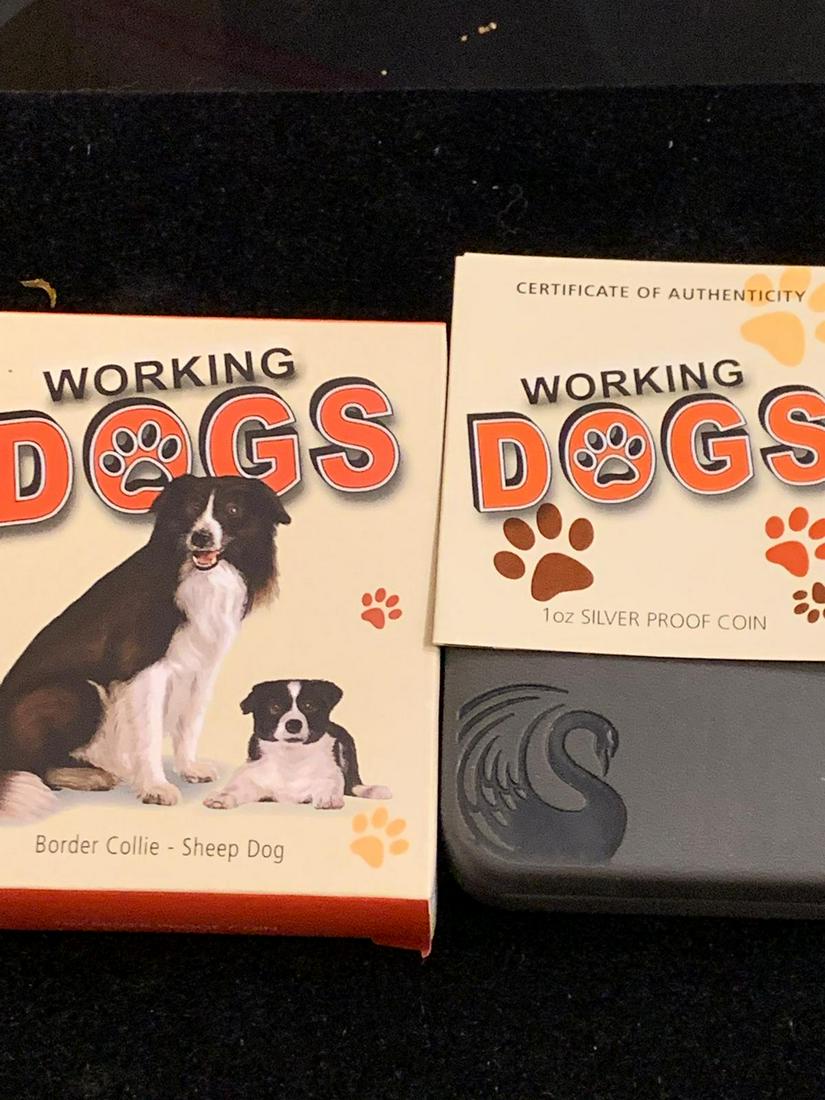 RARE WORKING DOGS 1 OZ SILVER ROUND WITH BOX (1 of 5)