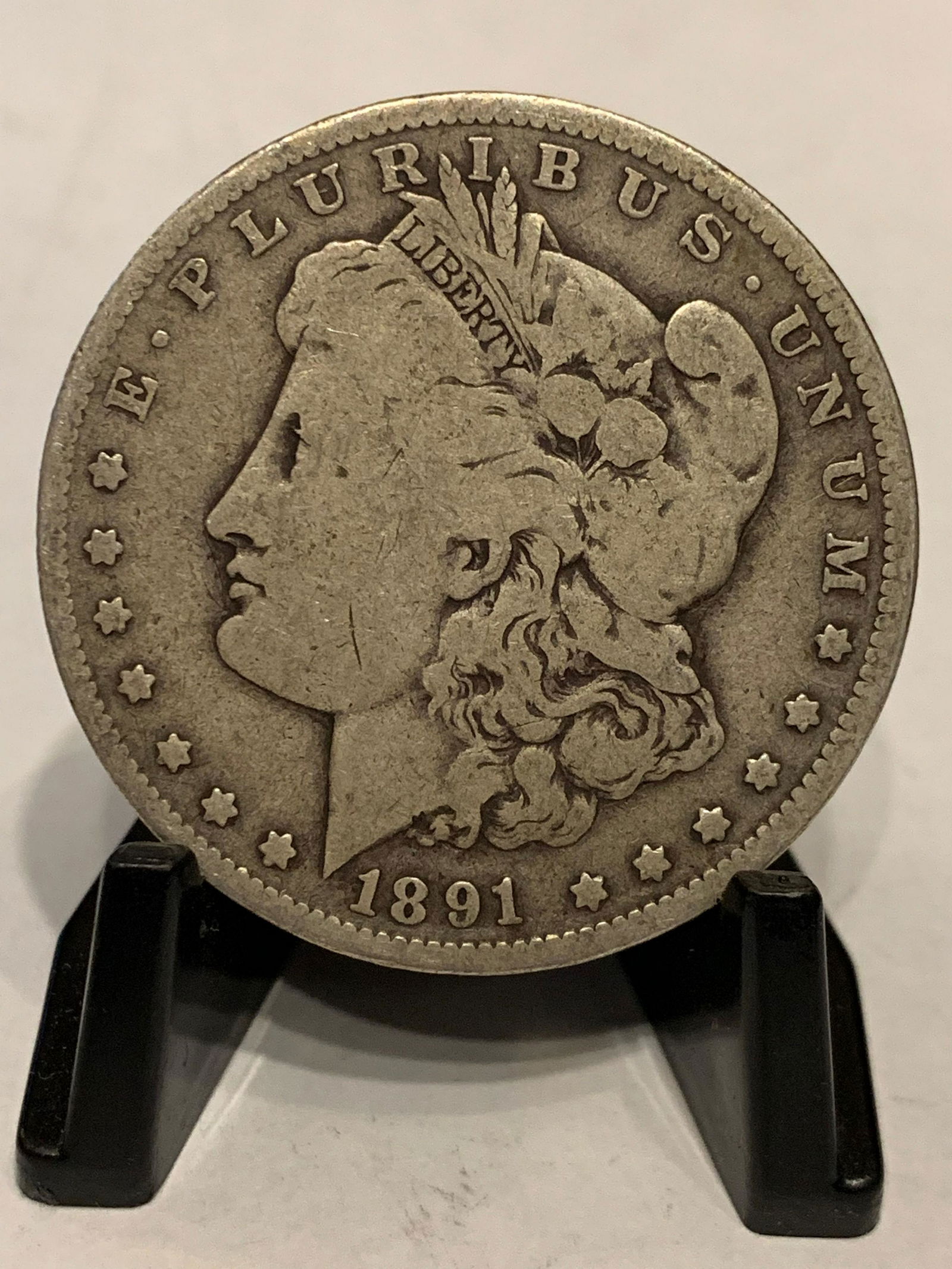 1891-0 MORGAN SILVER DOLLAR (1 of 2)