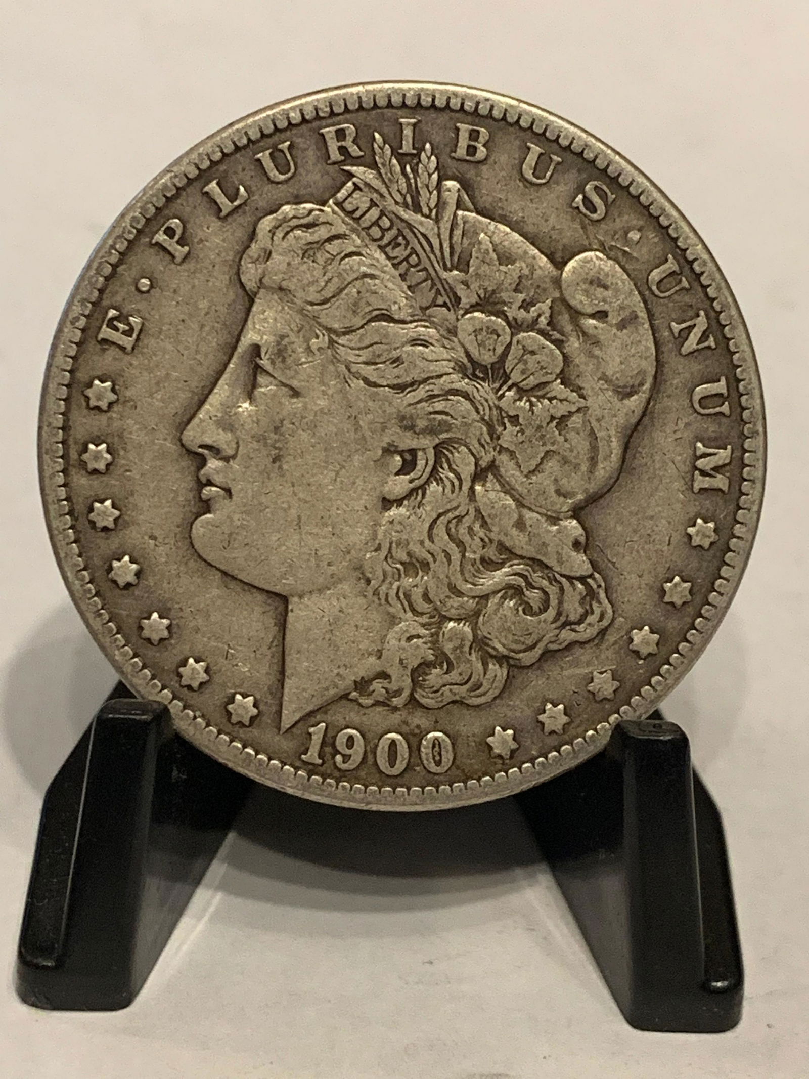 1900-O MORGAN 1 OZ SILVER DOLLAR (1 of 2)