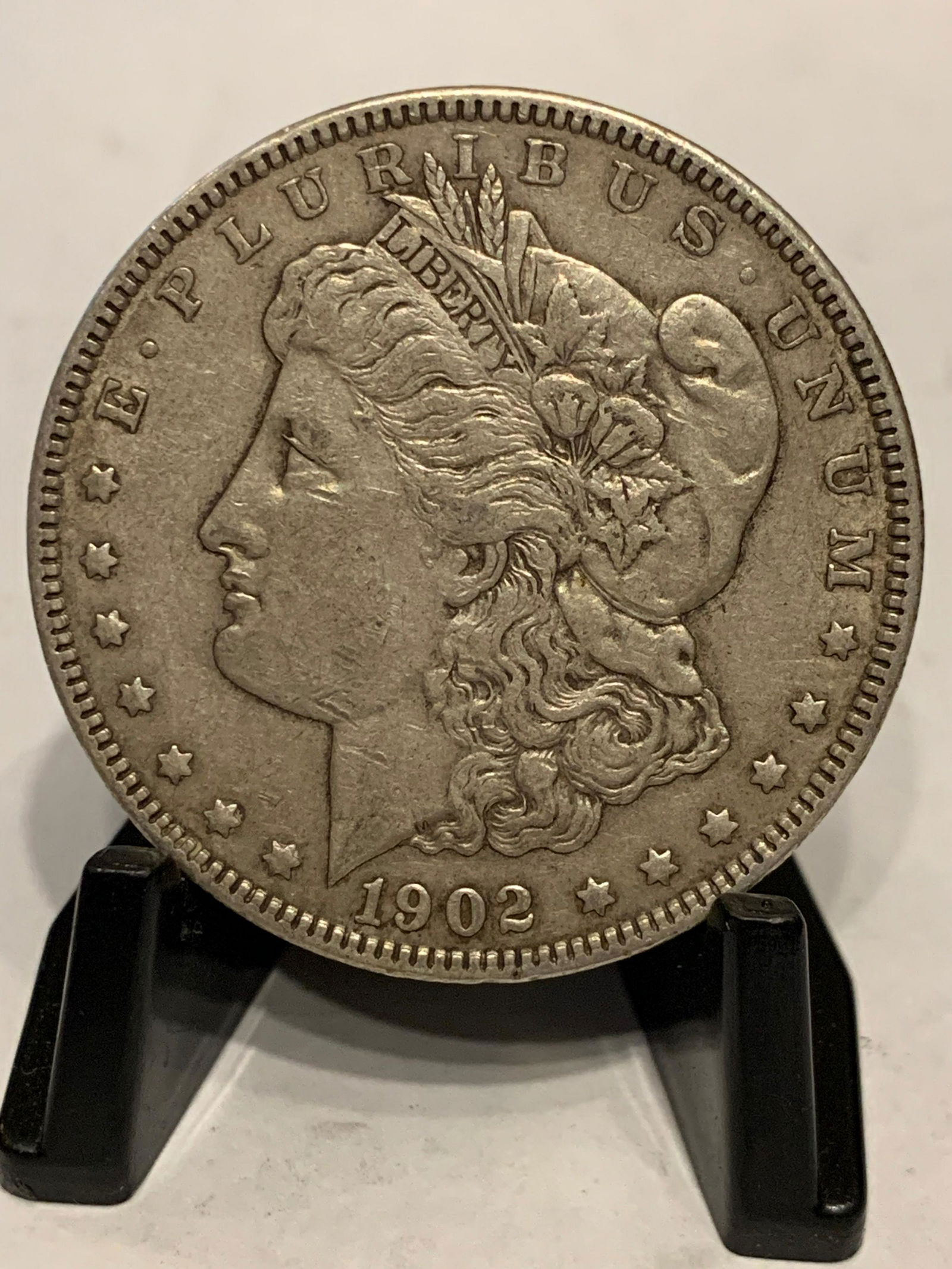 1902 MORGAN 1 OZ SILVER DOLLAR (1 of 2)